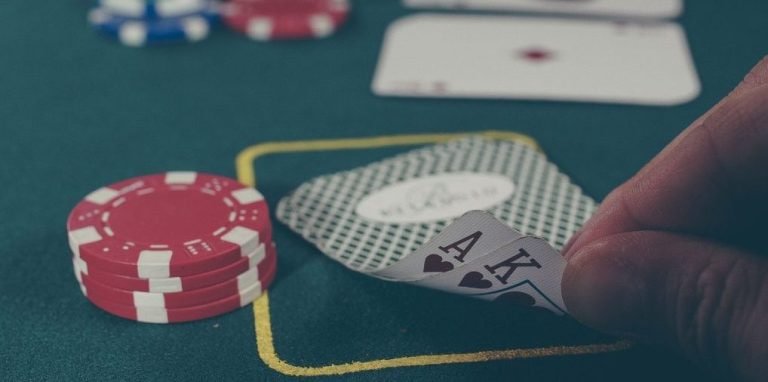 Privasi aplikasi saat pengguna membuka akun